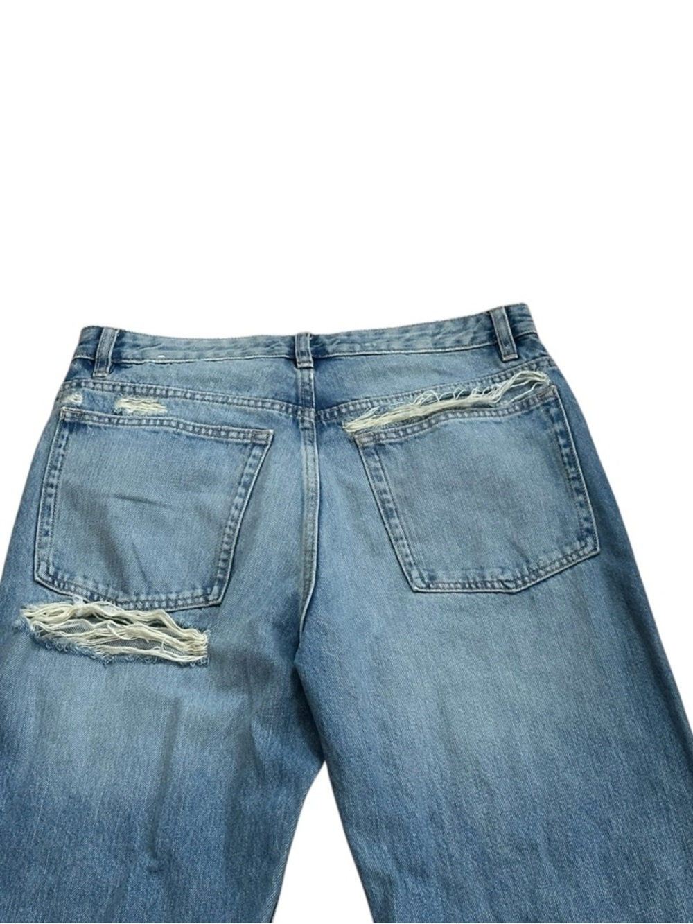 Zara The Boyfriend Ripped Mid-Rise Distressed Relaxed Jeans Sz 6 Waist 15 inches - Picture 8 of 16